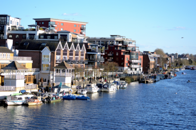 Student accommodation in Kingston Upon Thames on Housemates