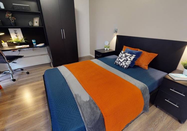 Book Bronze One Bed Apartment